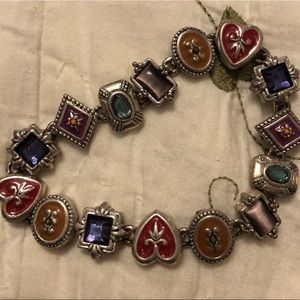 Magnetic closure bracelet